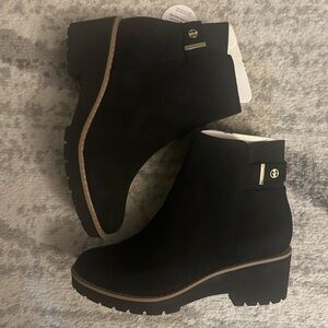 Giani Bernini Suede Ankle Booties (Black)